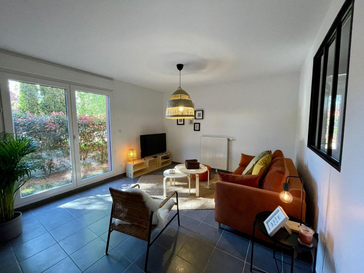 Le Loft De - La Apartment Genas